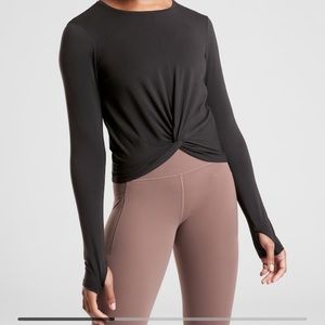 NWT Athleta Black Essence Twist Top